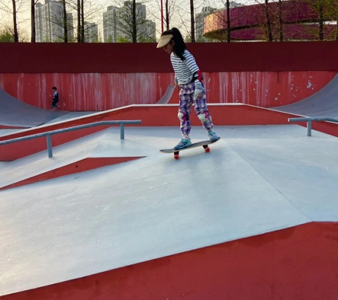 如何打造建設(shè)滑板場 專業(yè)的街式滑板場？