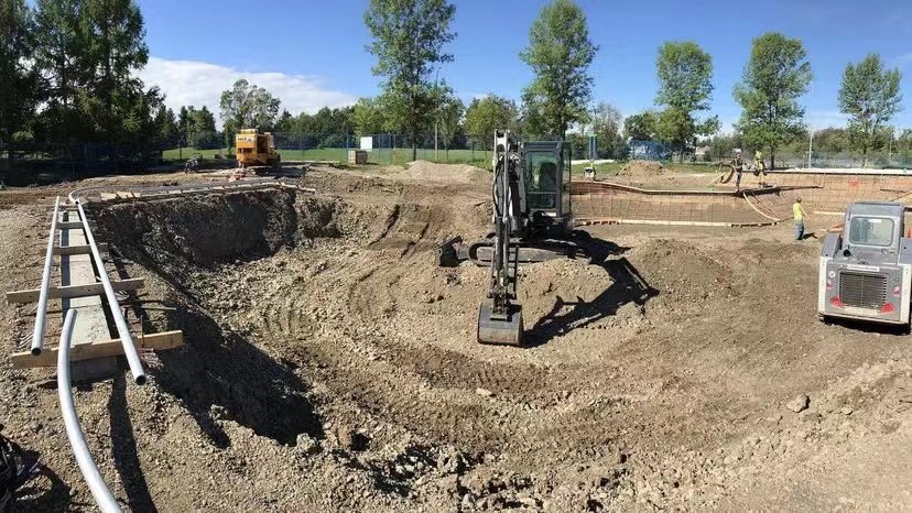 打造極限挑戰(zhàn)，滑板場施工方案全解析